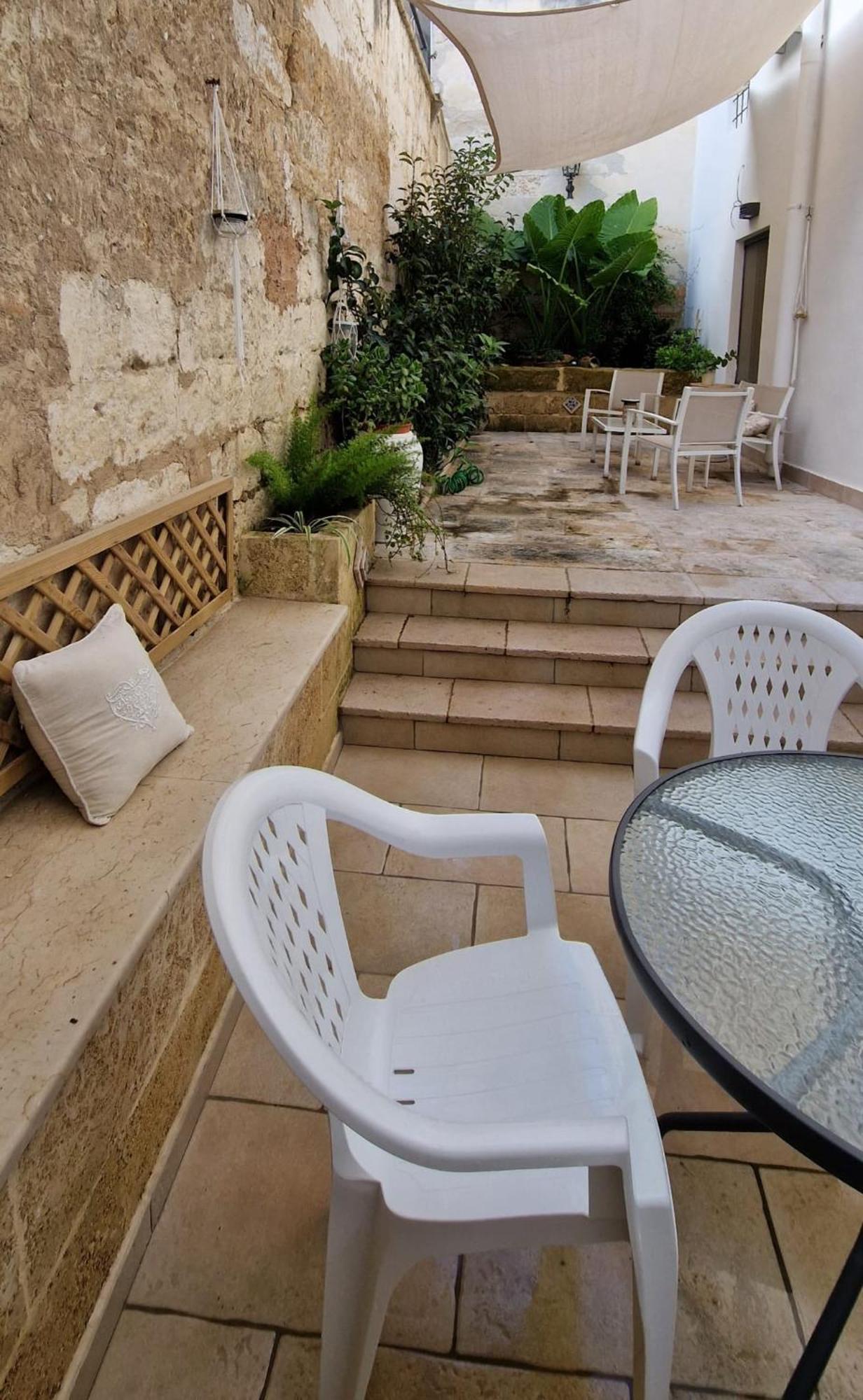 Xenia Boutique Apartment Trepuzzi エクステリア 写真